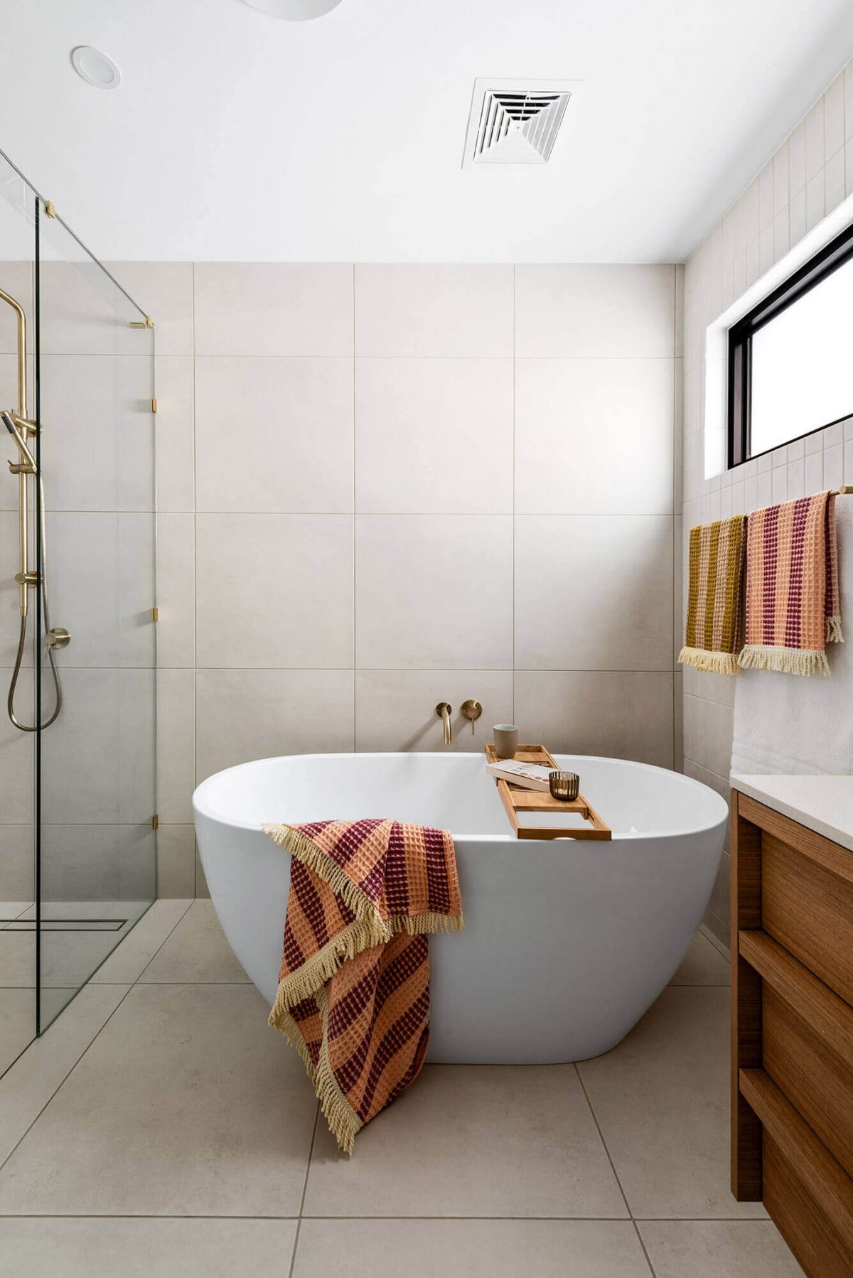 A custom designed bathroom. Designed and built by MJ Harris Group.