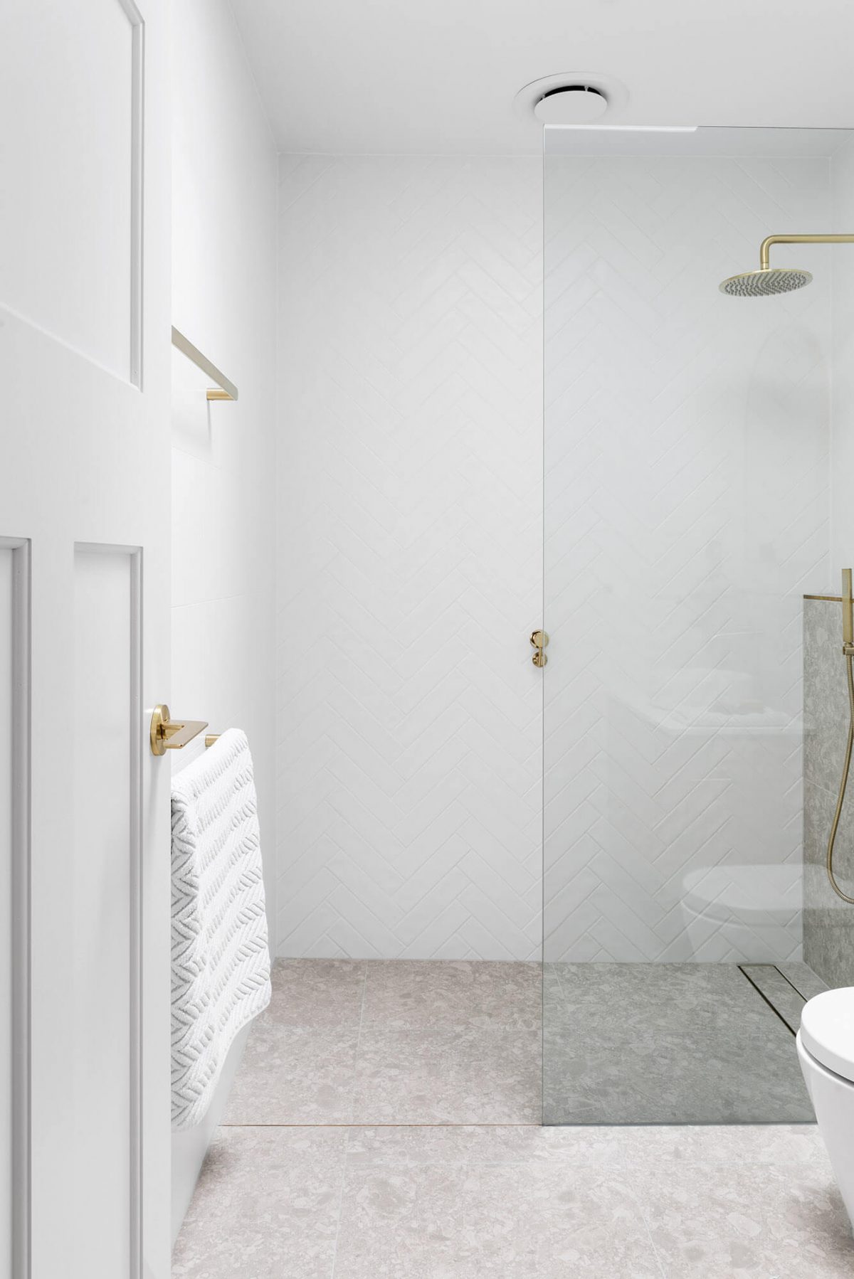 A custom designed bathroom. Designed and built by MJ Harris Group.