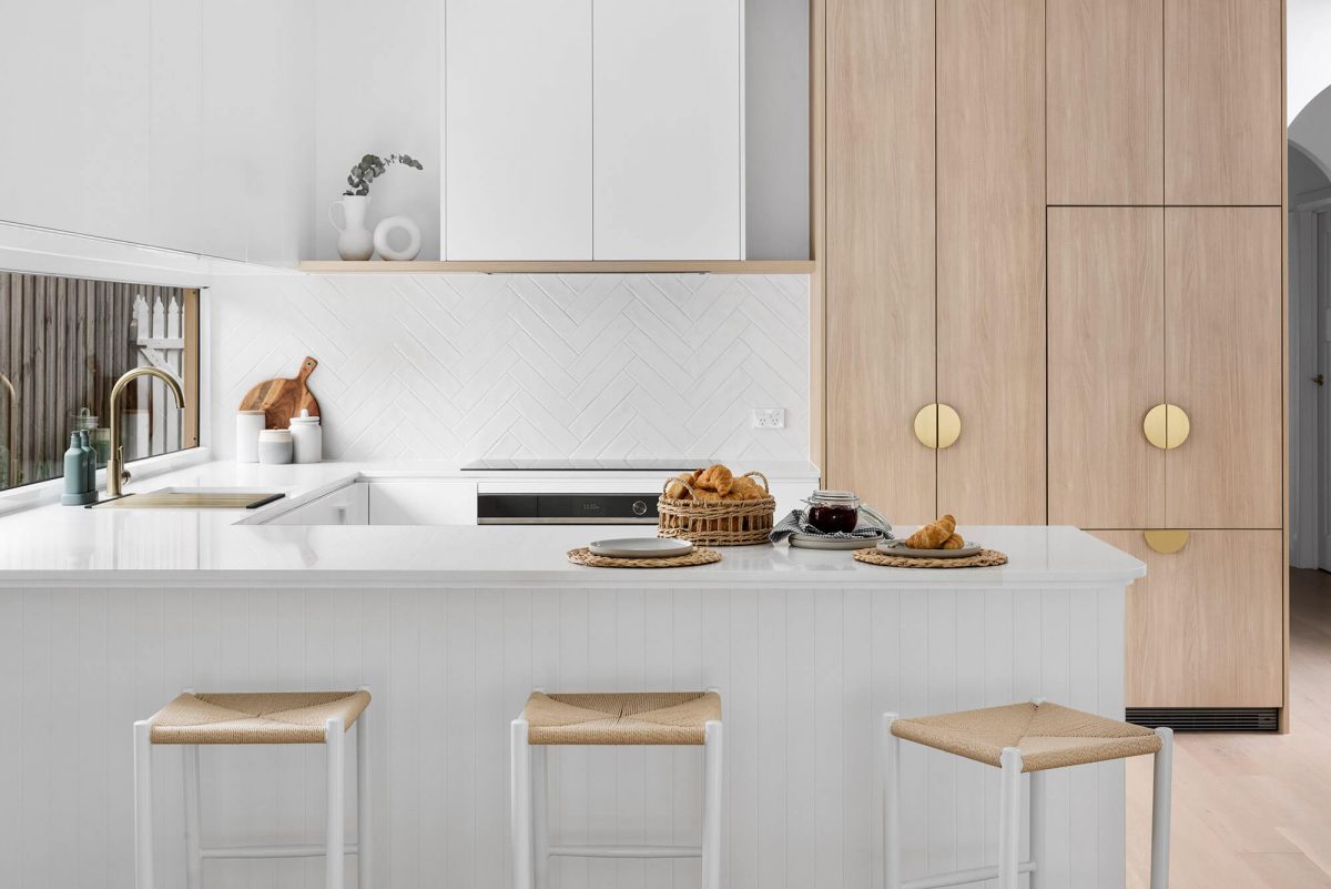 A custom designed kitchen. Designed and built by MJ Harris Group.