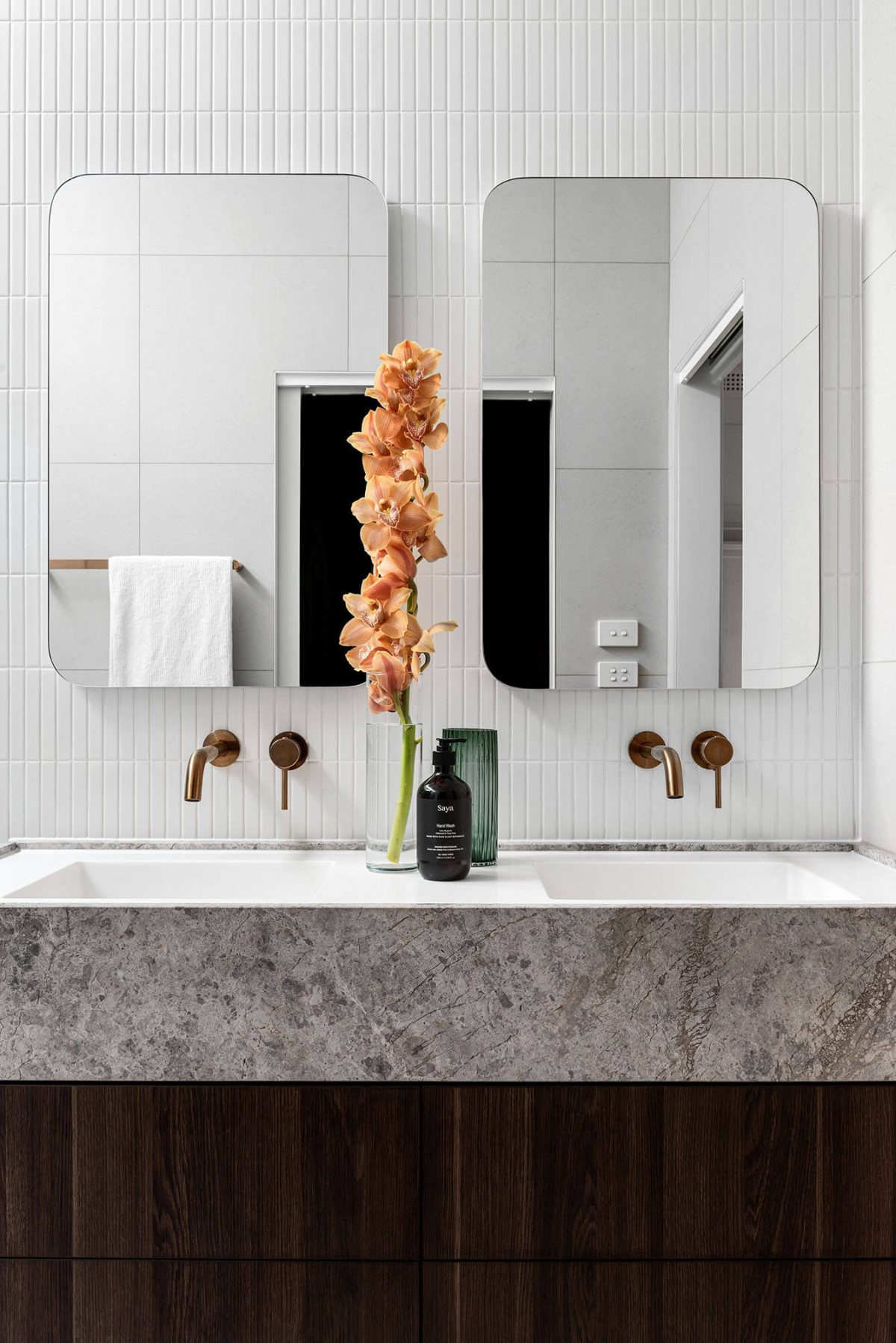 A custom designed bathroom. Designed and built by MJ Harris Group.