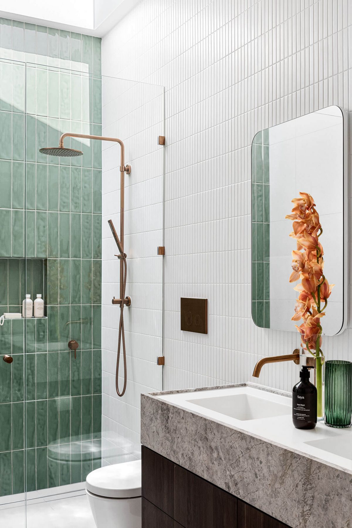 A custom designed bathroom. Designed and built by MJ Harris Group.