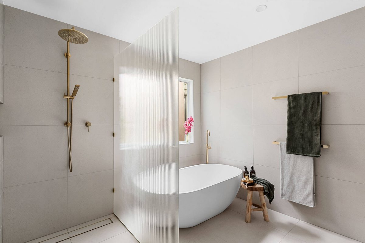 A custom designed bathroom. Designed and built by MJ Harris Group.