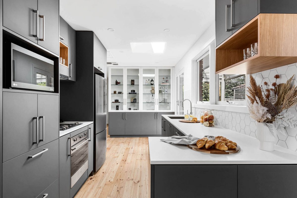 A custom designed kitchen. Designed and built by MJ Harris Group.