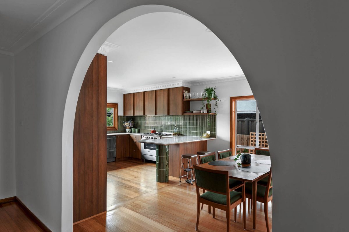 A custom designed vintage style kitchen. Designed and built by MJ Harris Group.
