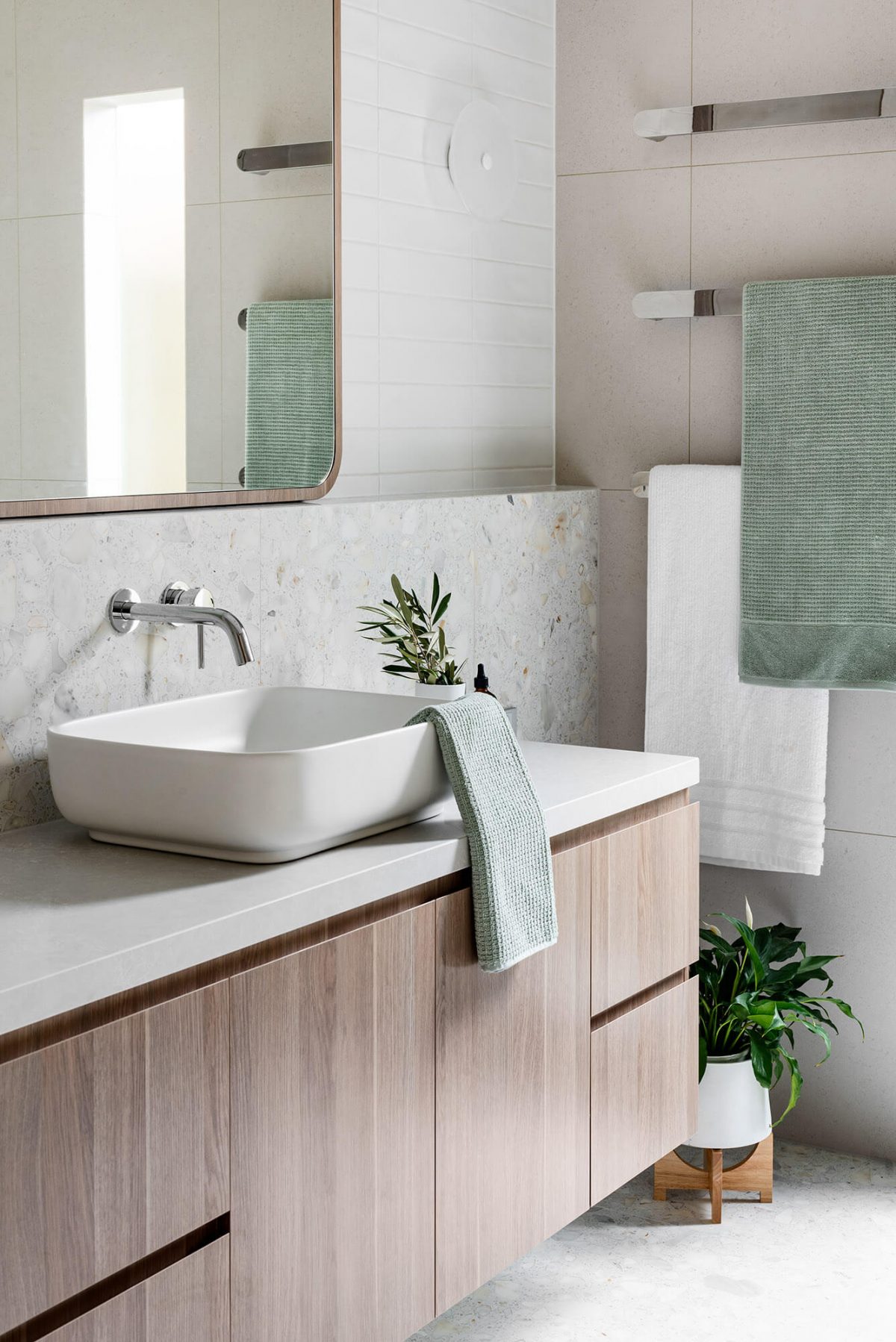 A custom designed bathroom. Designed and built by MJ Harris Group.