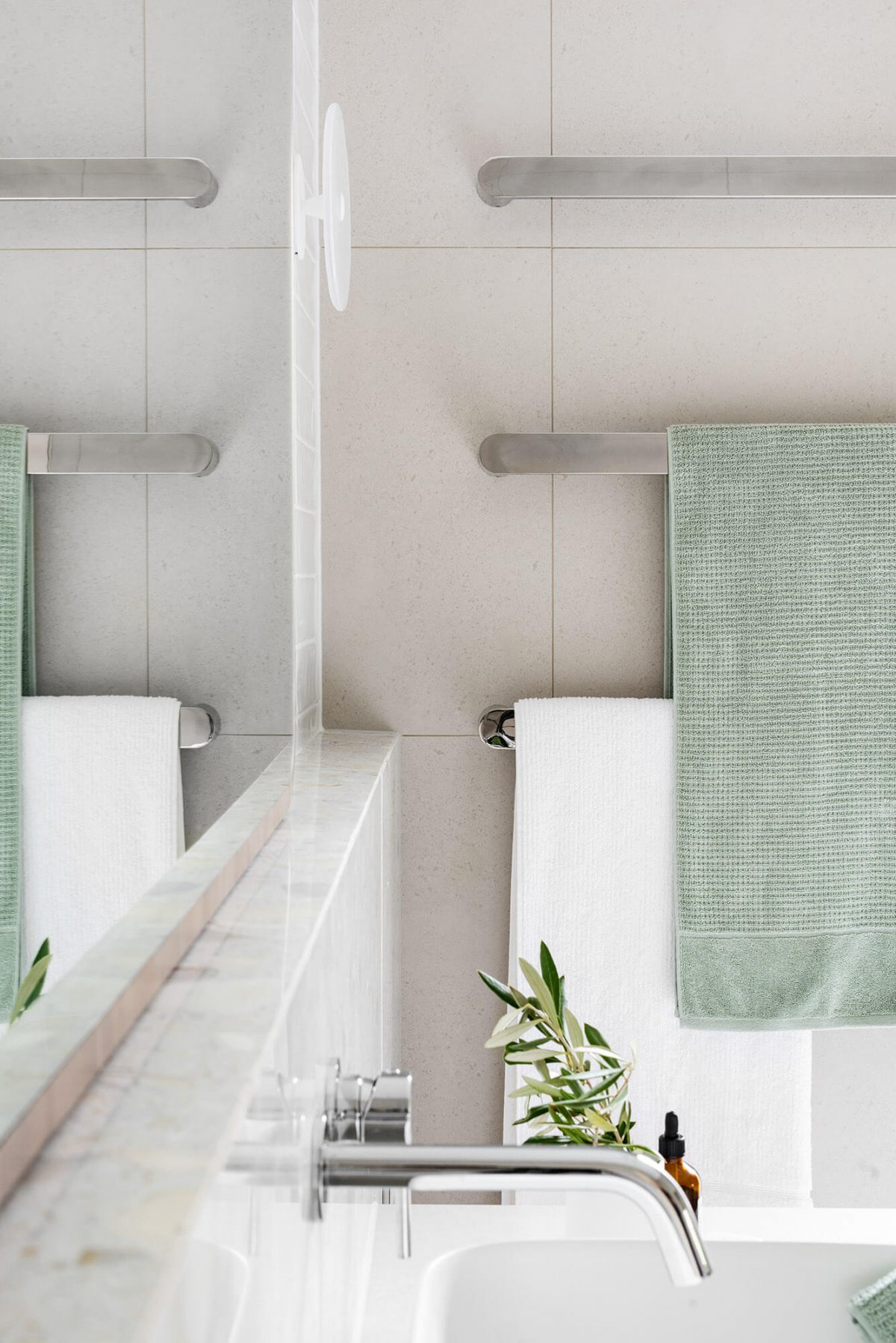 A custom designed bathroom. Designed and built by MJ Harris Group.