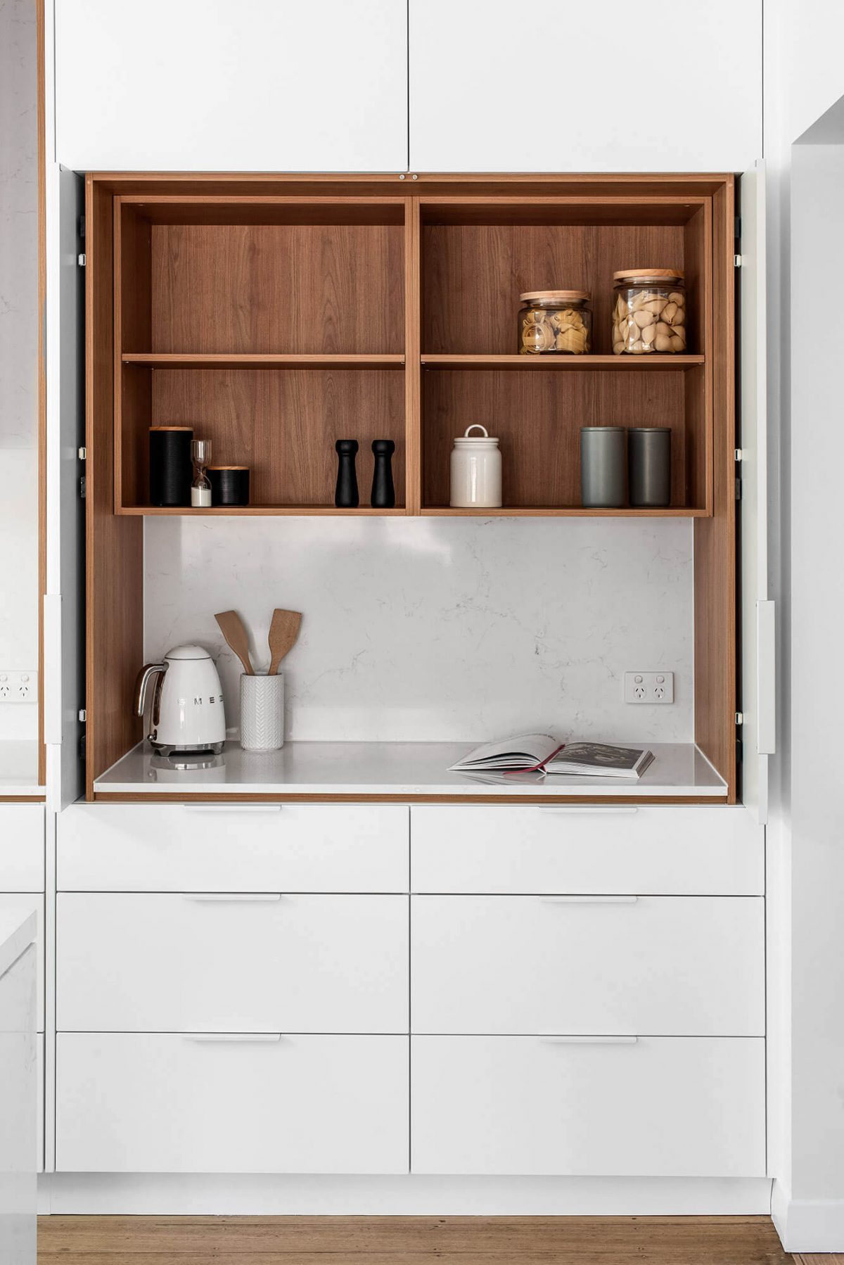 A custom designed kitchen. Designed and built by MJ Harris Group.