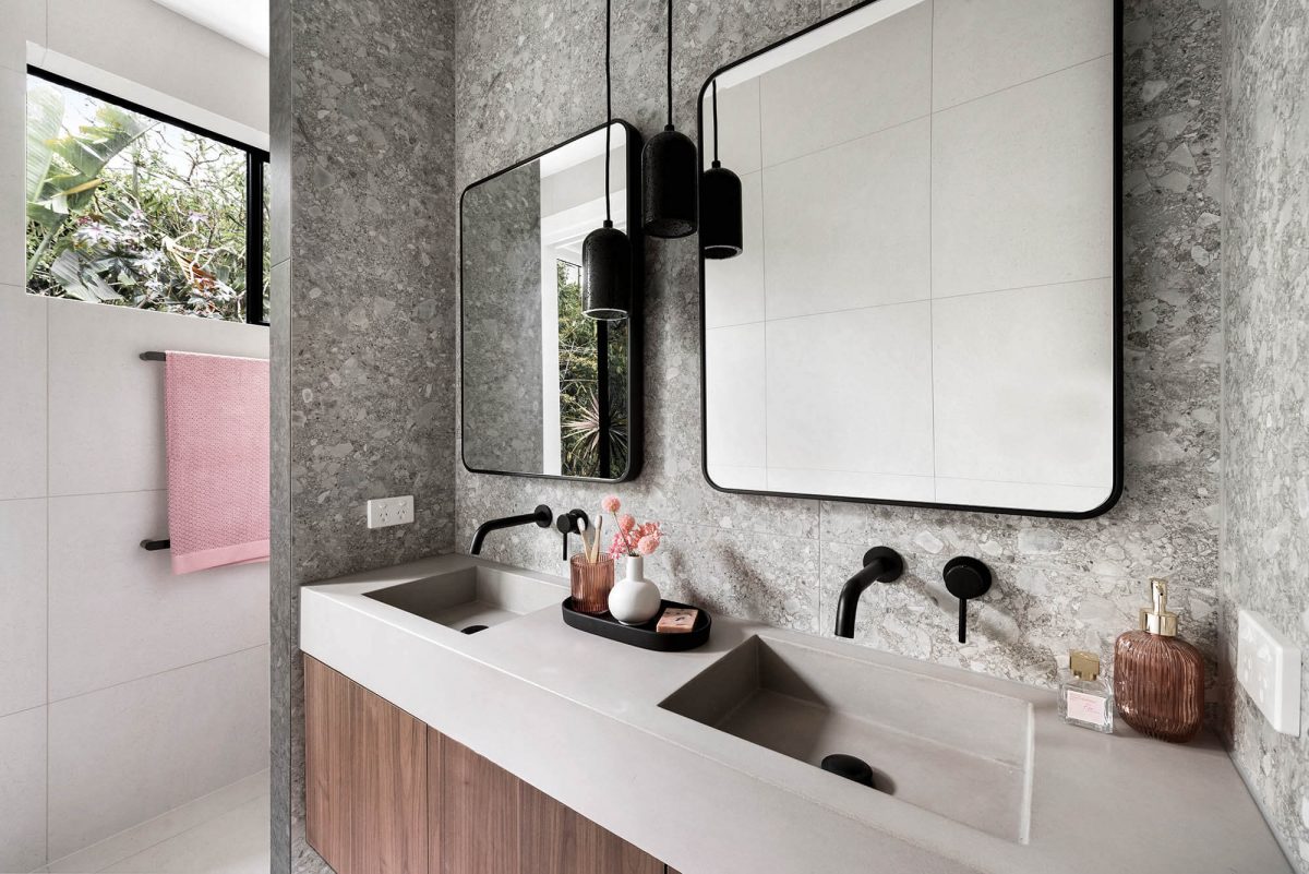 A custom designed bathroom. Designed and built by MJ Harris Group.