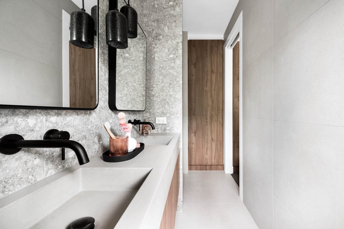 A custom designed bathroom. Designed and built by MJ Harris Group.