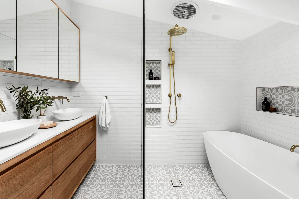 A custom designed bathroom. Designed and built by MJ Harris Group.