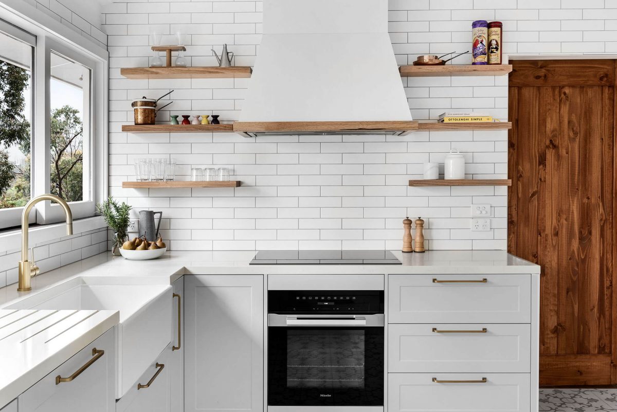 A custom designed kitchen. Designed and built by MJ Harris Group.