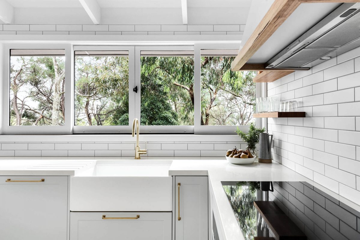 A custom designed kitchen. Designed and built by MJ Harris Group.