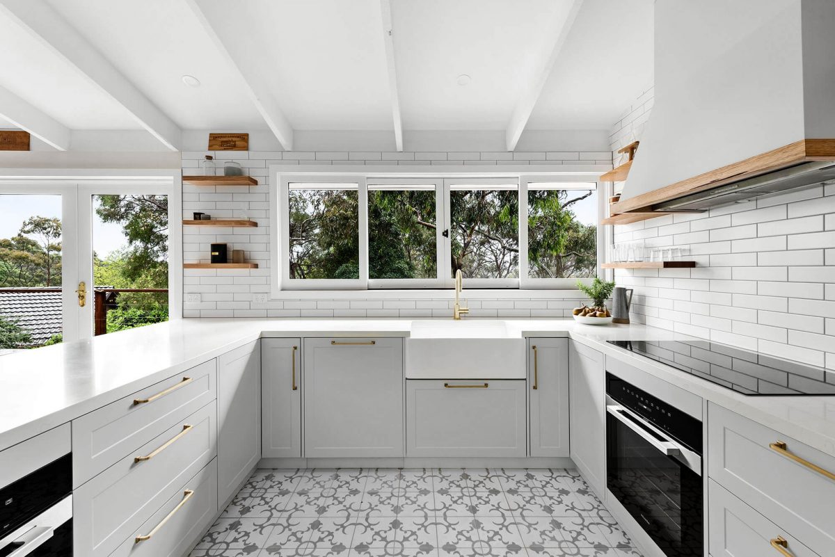 A custom designed kitchen. Designed and built by MJ Harris Group.