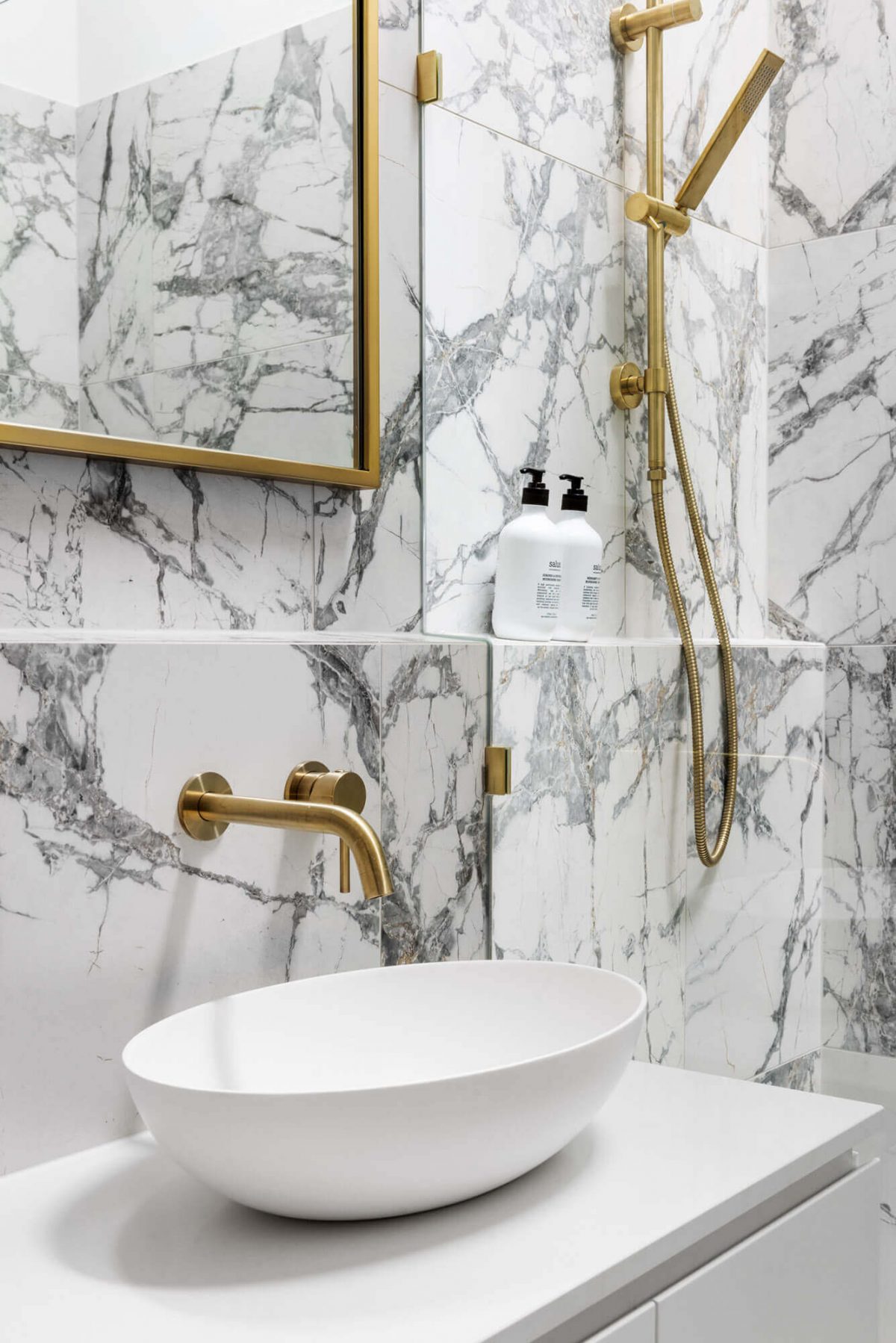 A custom designed bathroom. Designed and built by MJ Harris Group.