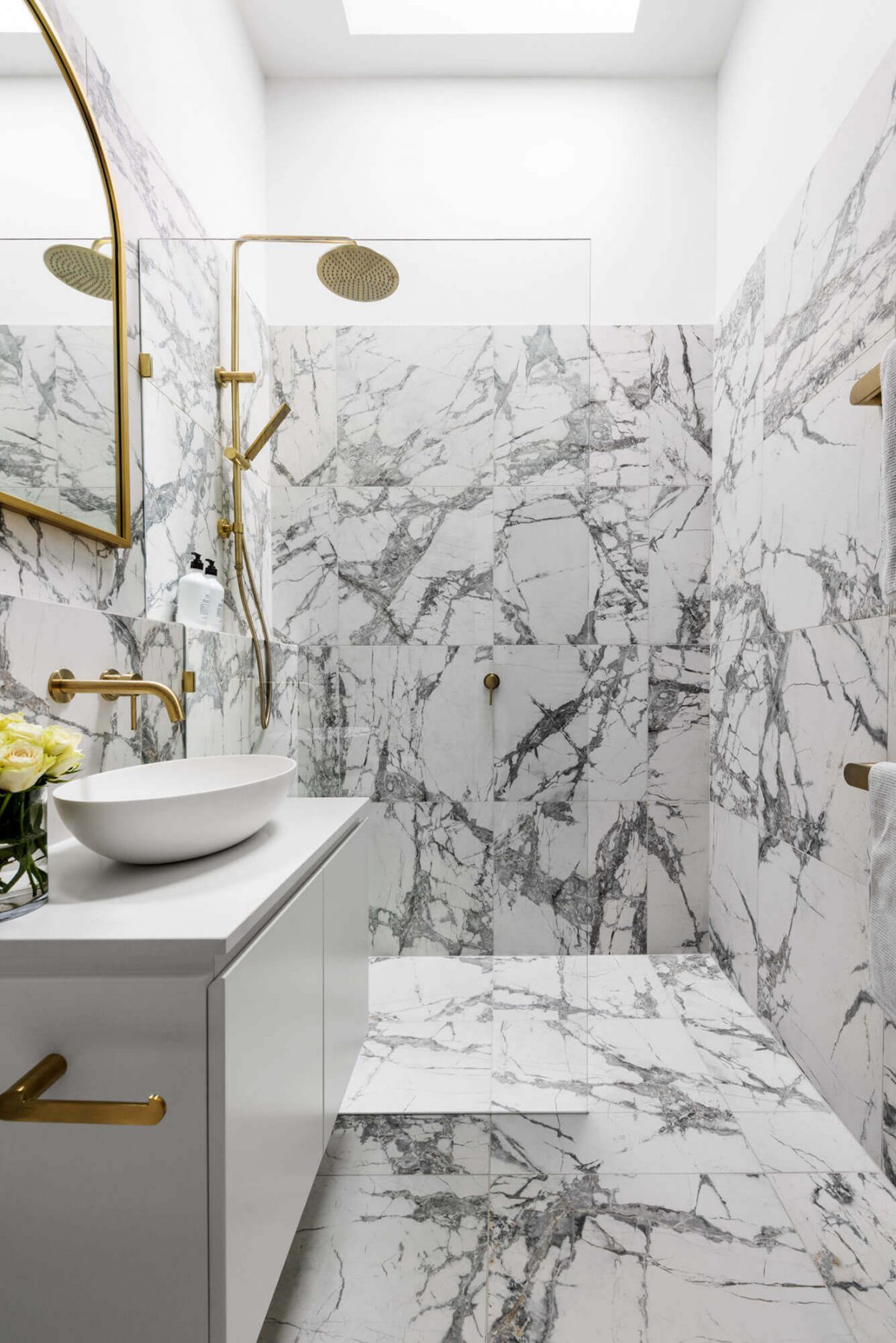 A custom designed bathroom. Designed and built by MJ Harris Group.