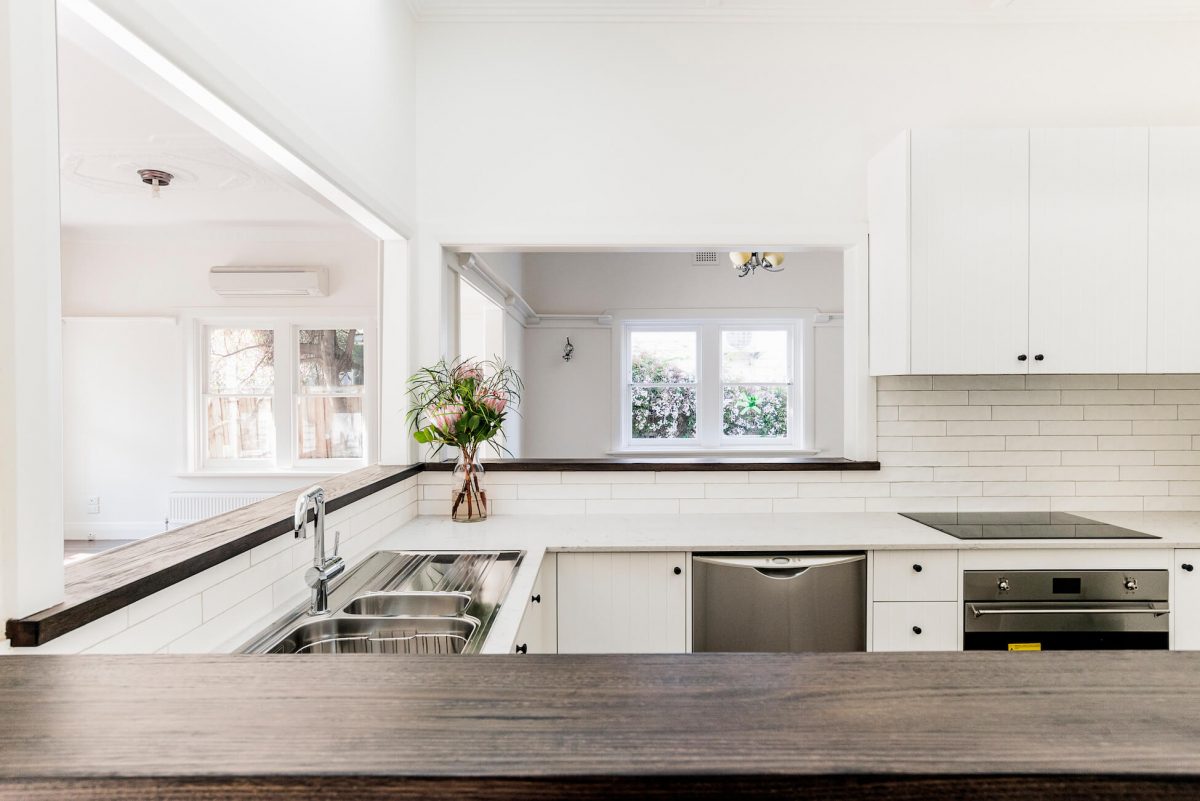 A custom designed kitchen featuring custom joinery. Designed and built by MJ Harris Group. #MJHxSheirsSt