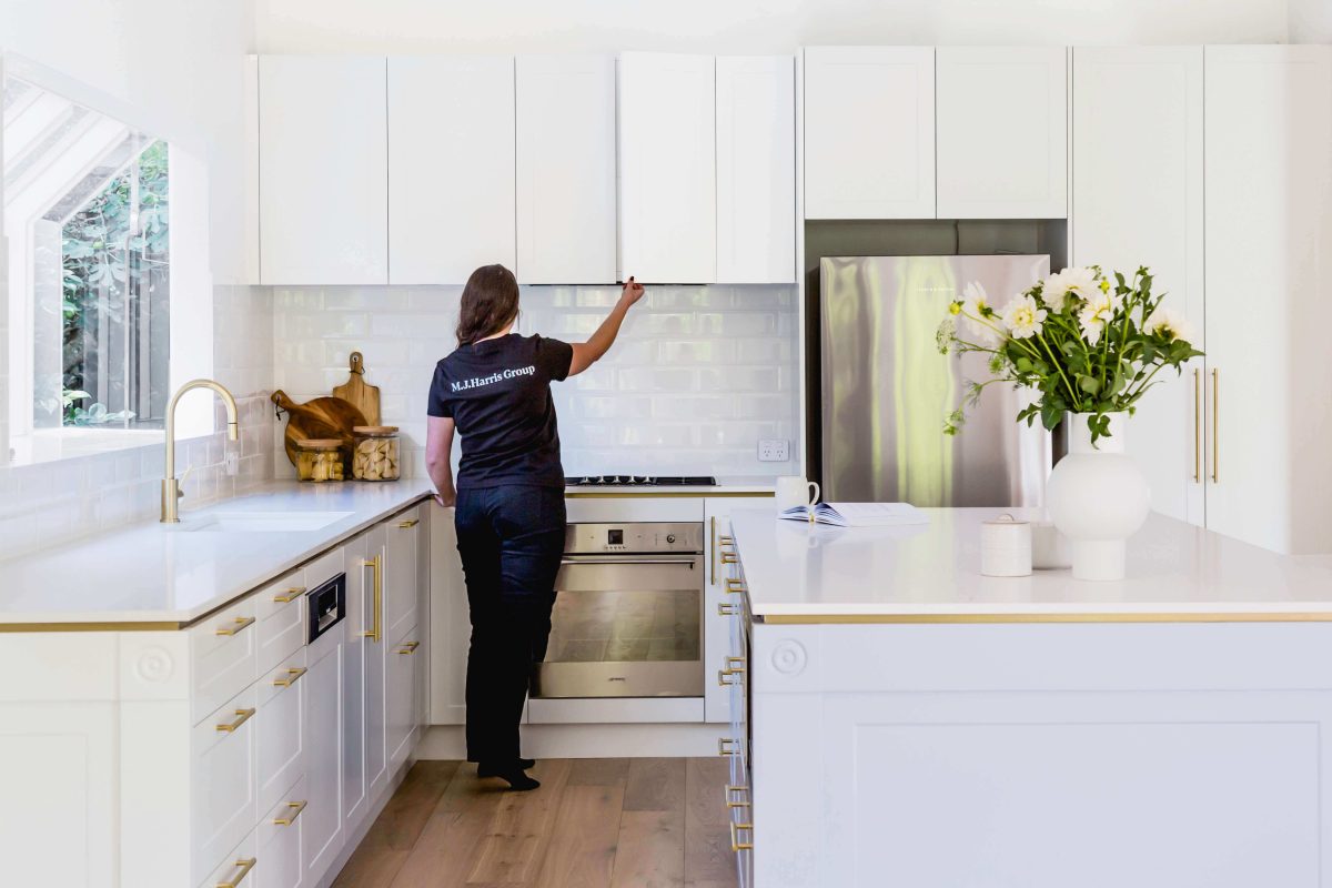 A custom designed kitchen featuring custom joinery. Designed and built by MJ Harris Group. #MJHxSycamoreSt