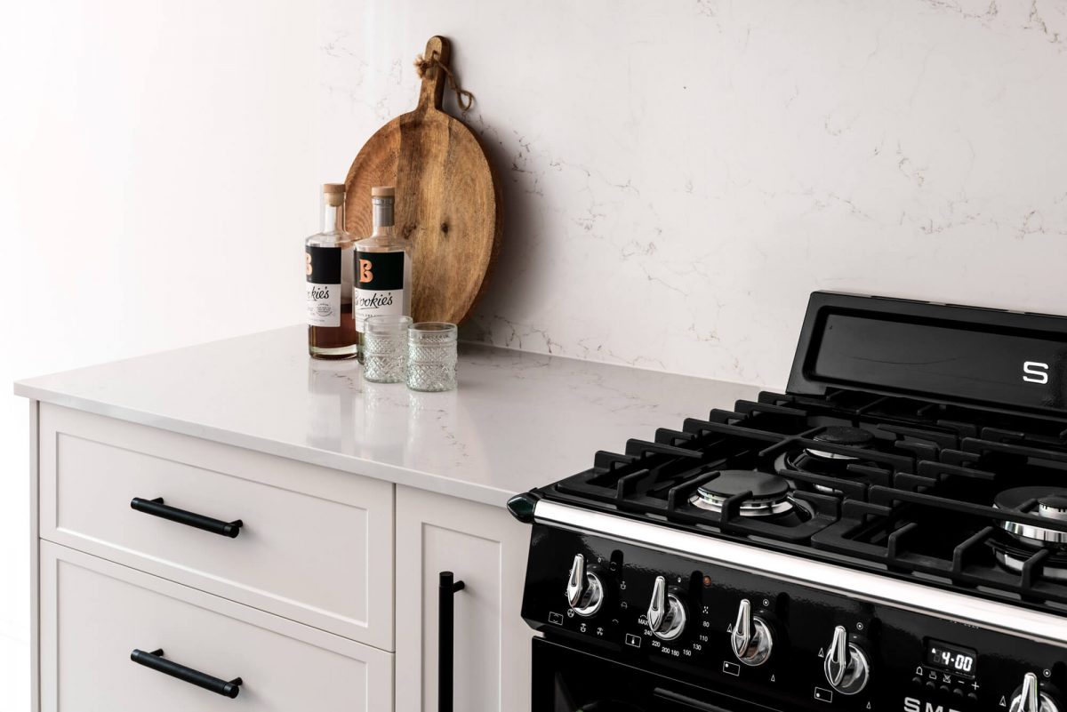 A custom designed kitchen featuring custom joinery. Designed and built by MJ Harris Group. #MJHxRutlandSt