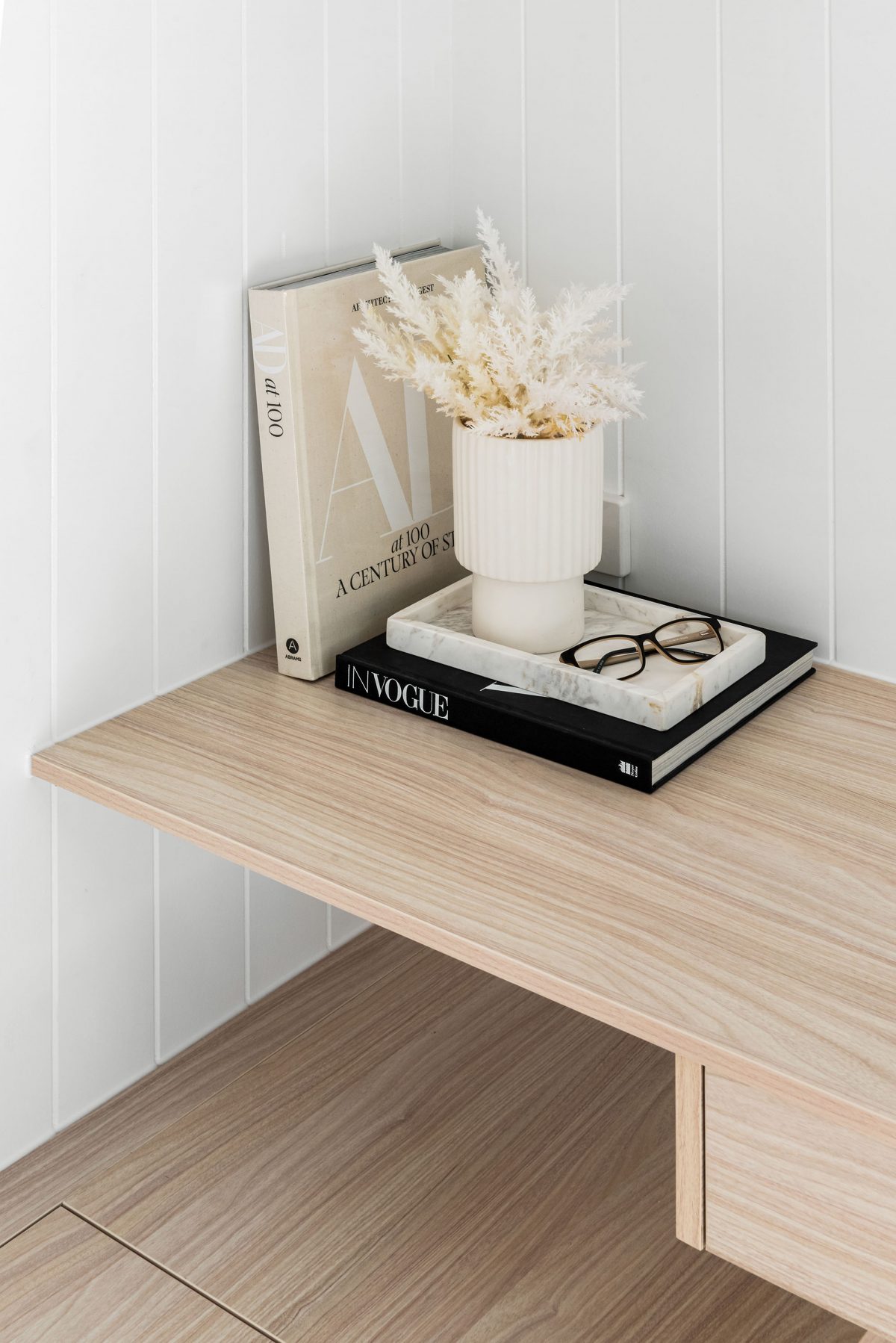 A custom designed study featuring feature lights and hidden storage. Designed and built by MJ Harris Group. #MJHxBallantyneSt