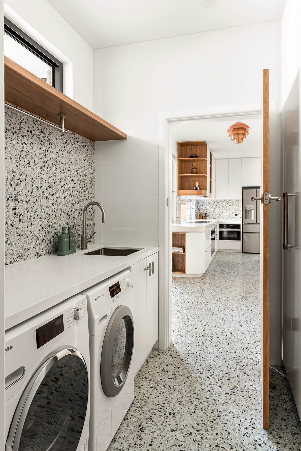 A custom designed laundry. Designed and built by MJ Harris Group. #MJHxMasonSt