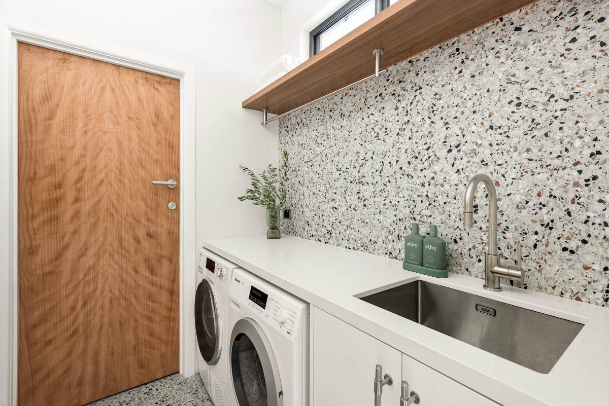 A custom designed laundry. Designed and built by MJ Harris Group. #MJHxMasonSt