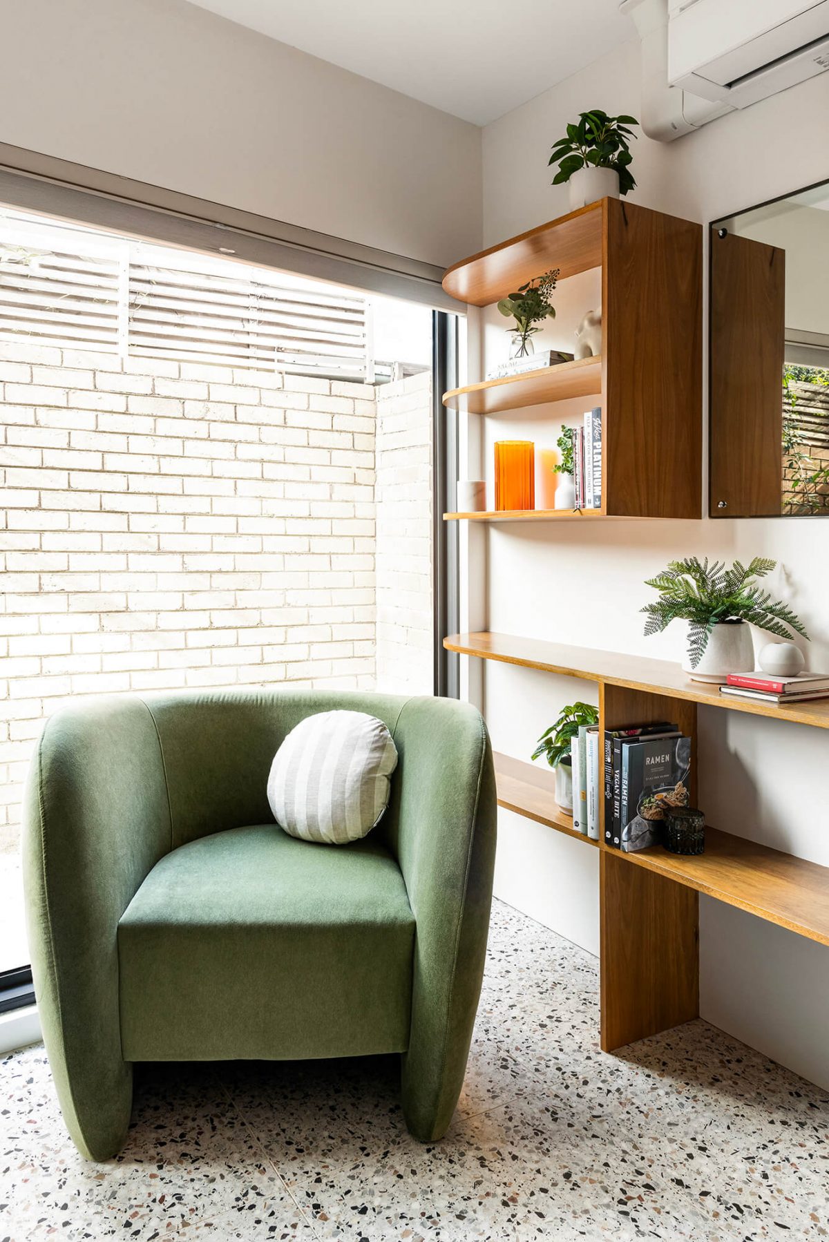 A custom designed living area. Designed and built by MJ Harris Group. #MJHxMasonSt