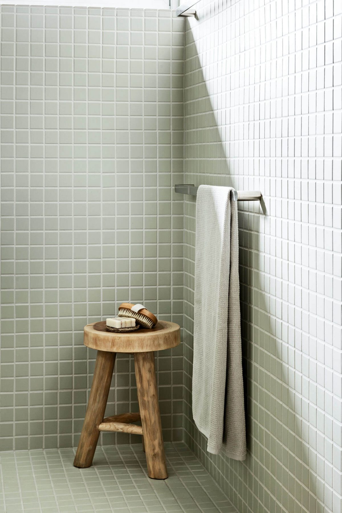 Green Tiles in an Ensuite renovation in Rosanna, Melbourne.