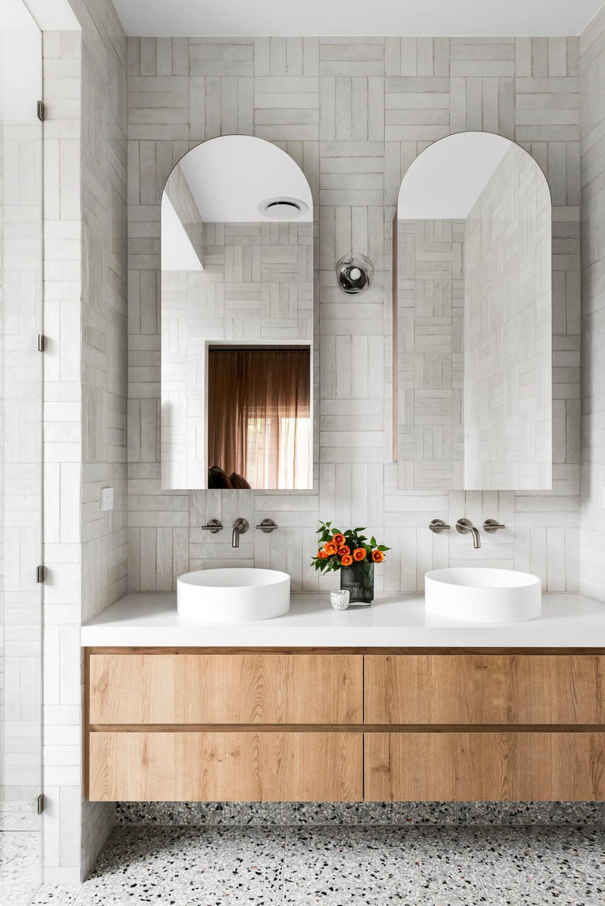A custom designed ensuite bathroom featuring Melbourne Cross Hatch Spanish Subway Tiles. Designed and built by MJ Harris Group. #MJHxPeppinSt