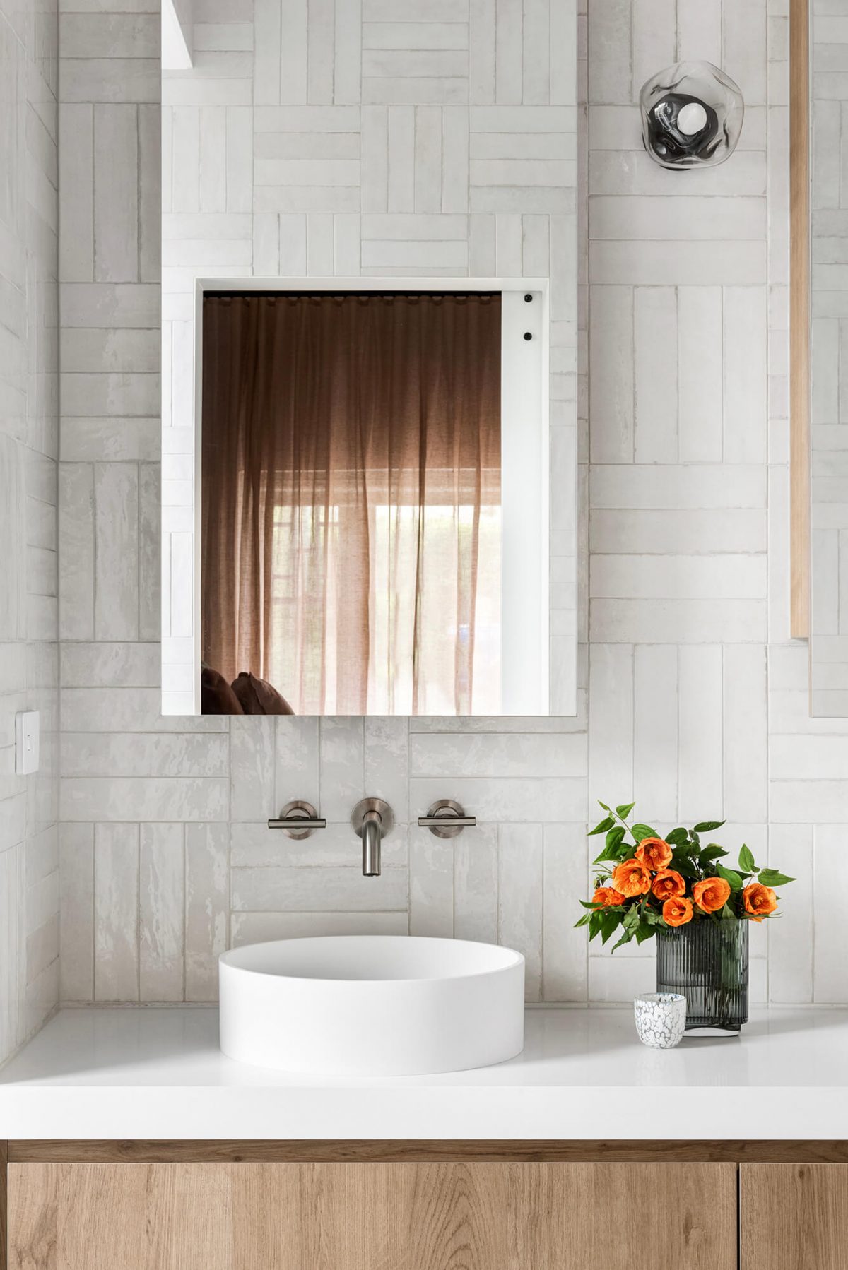 A custom designed ensuite bathroom featuring Melbourne Cross Hatch Spanish Subway Tiles. Designed and built by MJ Harris Group. #MJHxPeppinSt