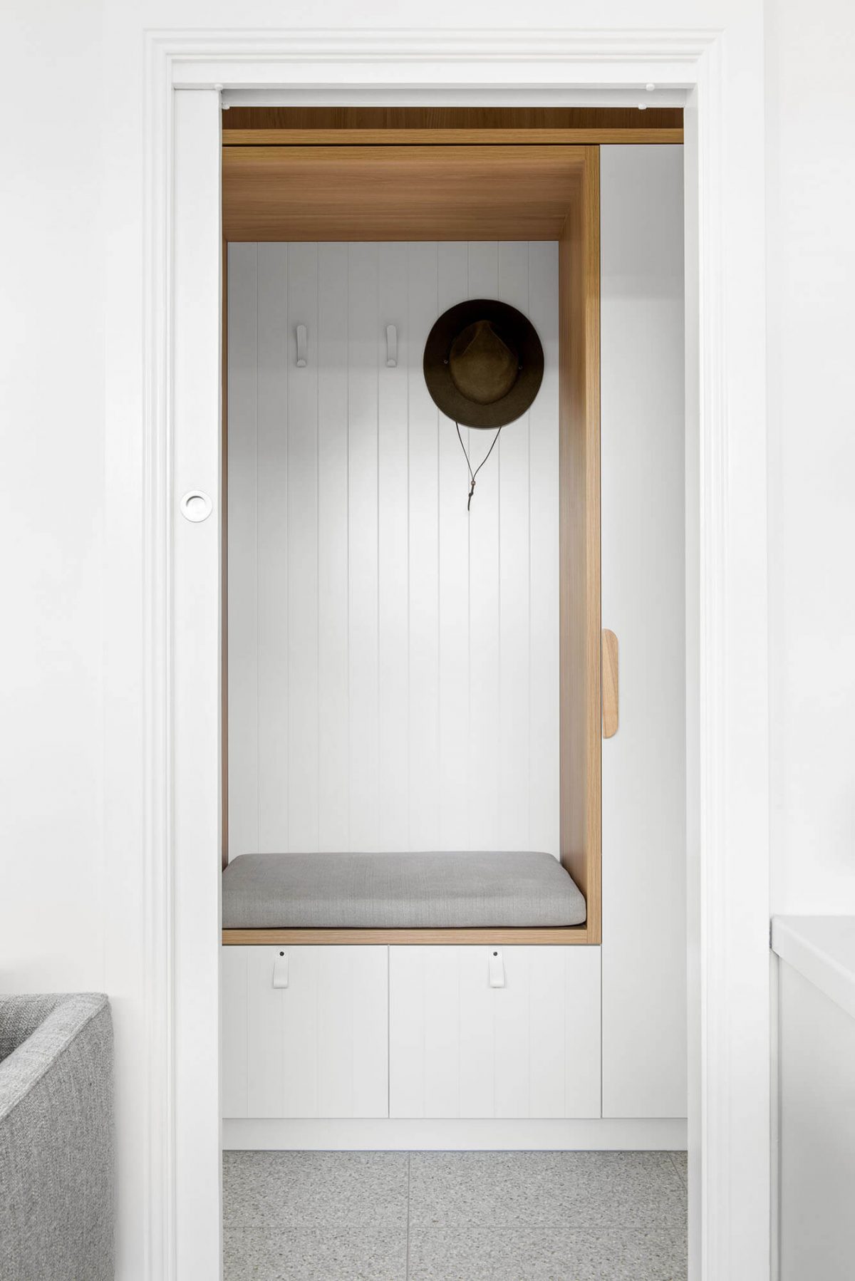 A custom designed laundry. Designed and built by MJ Harris Group. #MJHxKeonSt