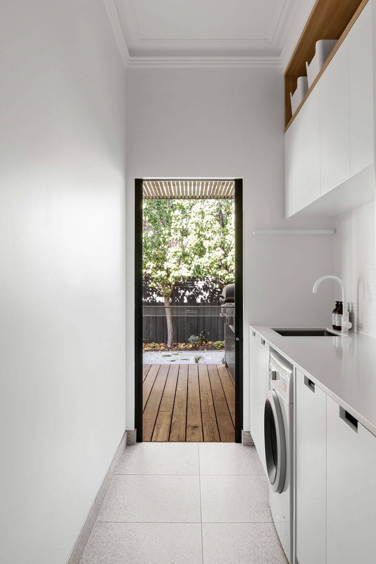 A custom designed laundry. Designed and built by MJ Harris Group. #MJHxKeonSt