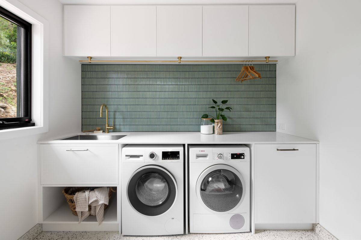 A custom designed laundry. Designed and built by MJ Harris Group. #MJHxElthamSouth