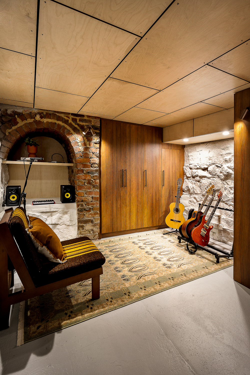 A custom designed music room. Designed and built by MJ Harris Group.