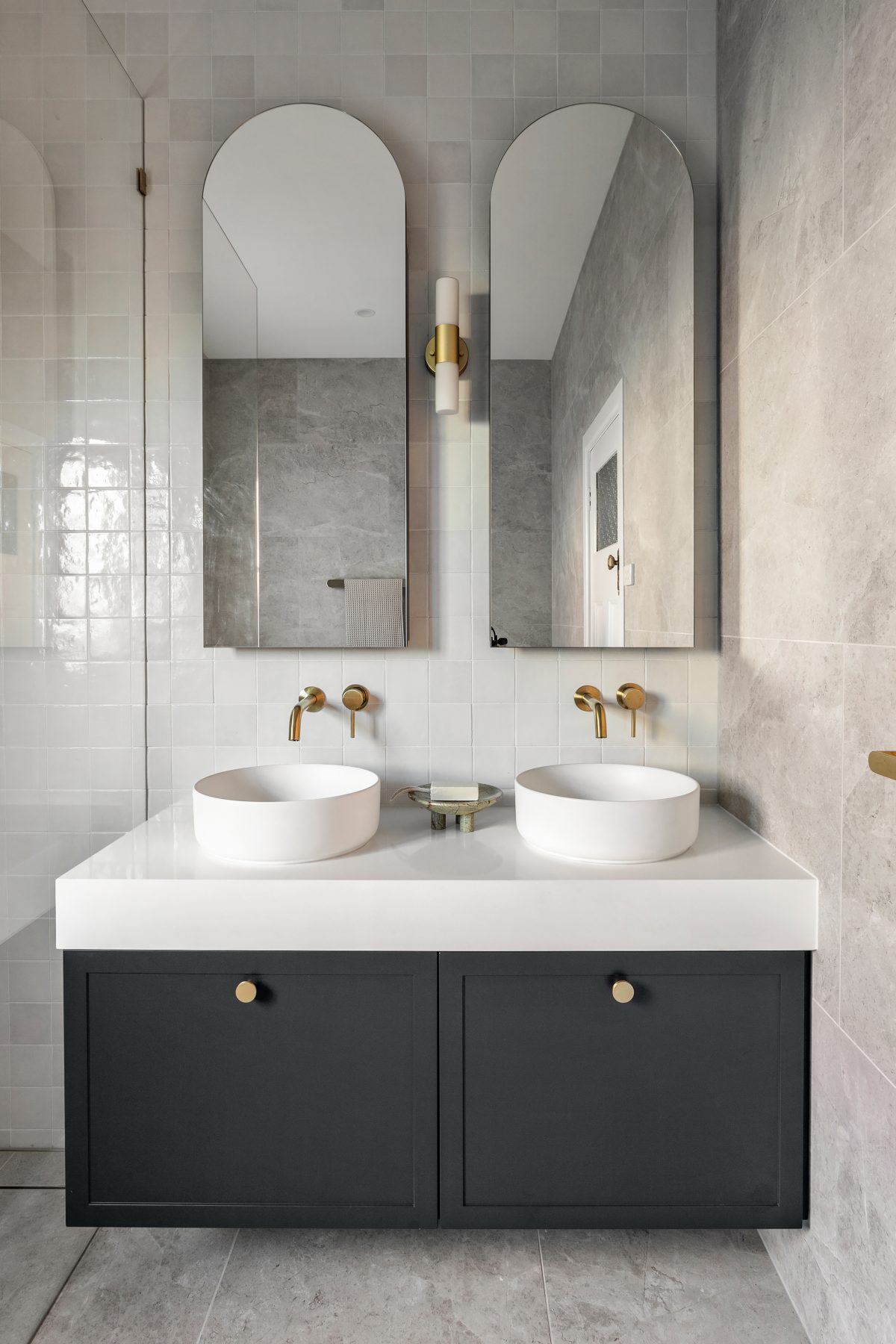A custom designed bathroom. Designed and built by MJ Harris Group.
